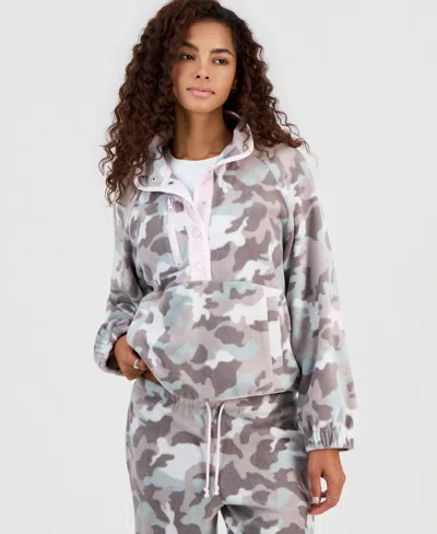 Hippie Rose Juniors' Camo Mock-neck Quarter-zip Fleece Jacket In Multi