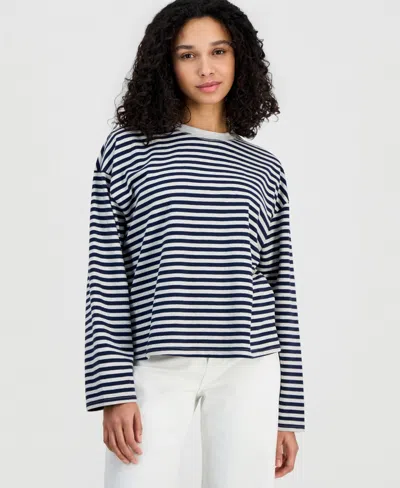 Hippie Rose Juniors' Oversized Striped Long-sleeve Crewneck Tee In Blue