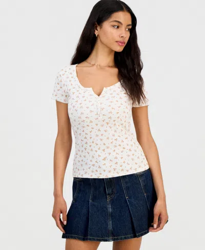 Hippie Rose Juniors' Ribbed Henley Top In Neutral