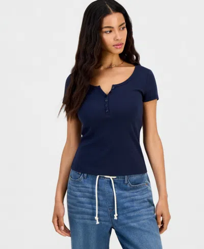 Hippie Rose Juniors' Ribbed Henley Top In Blue