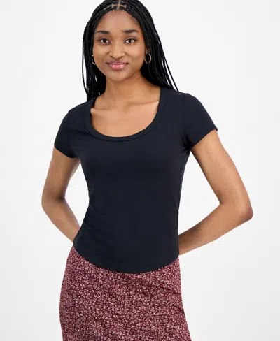Hippie Rose Juniors' Scoop-neck Cap-sleeve T-shirt In Black