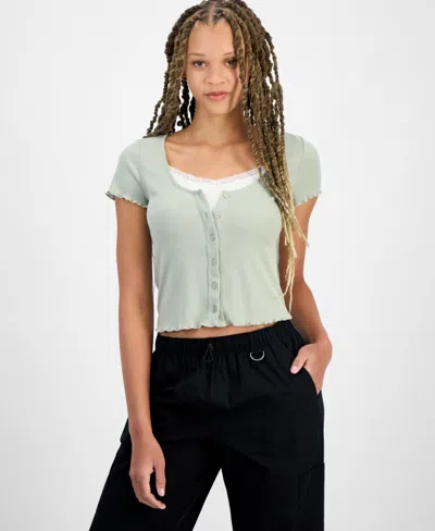 Hippie Rose Juniors' Scoop-neck Lace Layered Tee In Sage,white Combo