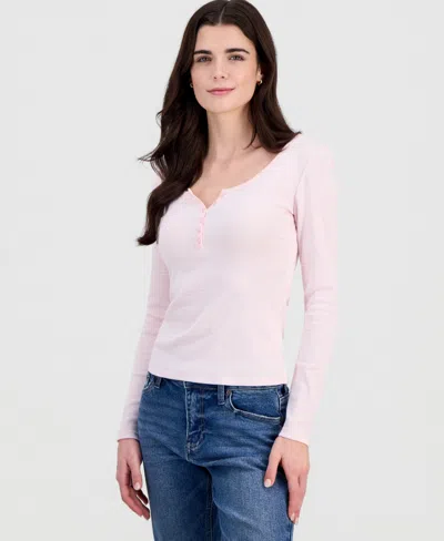 Hippie Rose Juniors' Scoop-neck Long-line Henley Top In Pink