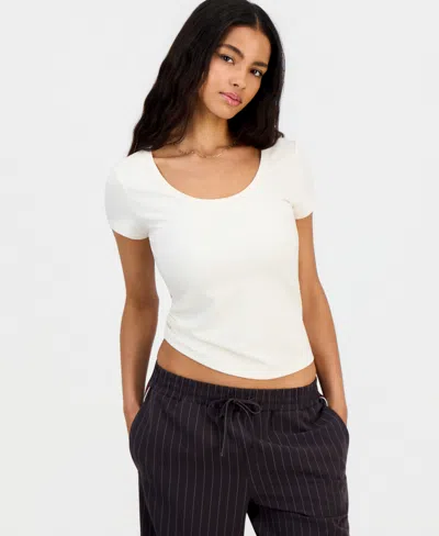 Hippie Rose Juniors' Scoop-neck Cap-sleeve Top In White
