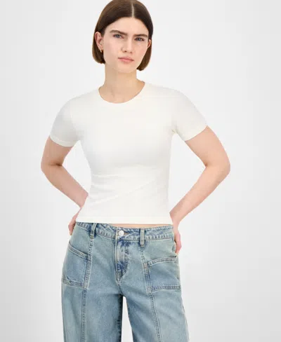 Hippie Rose Juniors' Seamless Crewneck Ribbed Tee In White