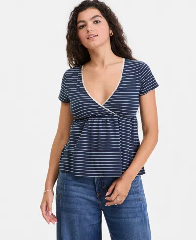 Hippie Rose Juniors' Surplice-neck Babydoll Top In Blue