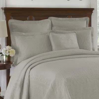 Historic Charleston King Charles Matelasse Cotton Traditional Coverlet / Bedspread In Gray