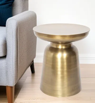 Hivvago 19" Gold Iron Round End Table