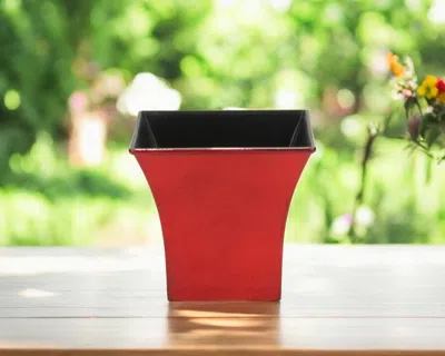HIVVAGO 5" RED RECYCLED PLASTIC INDOOR OUTDOOR SQUARE POT PLANTER