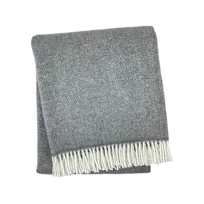 Hivvago 55" X 70" Dark Gray And White Cotton Blend Woven Herringbone Plush Throw Blanket With Fringe