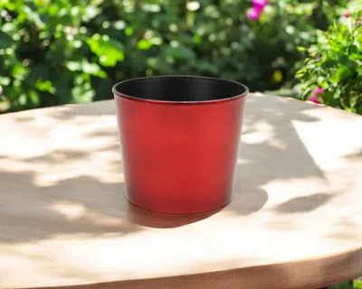 Hivvago 6" Red Recycled Plastic Indoor Outdoor Round Pot Planter