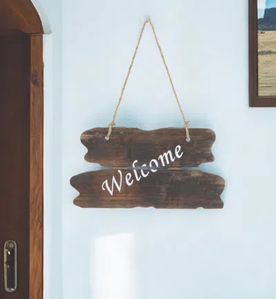 Hivvago 6" X 12" Brown Welcome Wood Wall Decor