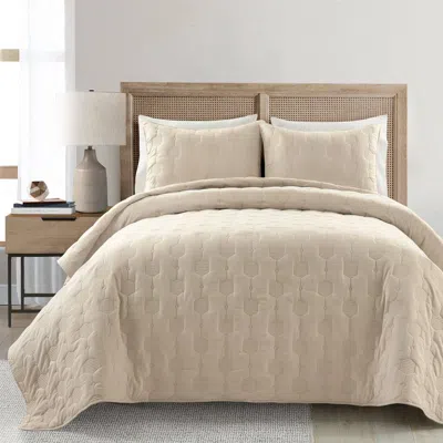 Hivvago Lightweight Beige Textured Cotton 3 Piece Quilt Set