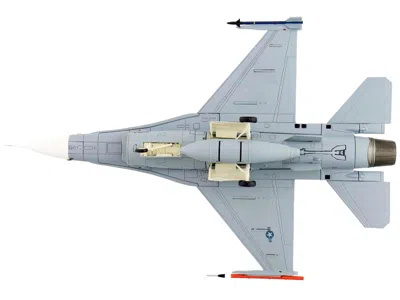 Hobby Master Lockheed F-16b Fighting Falcon Fighter Aircraft United States Navy "air Power Series" 1/72 Diecast M
