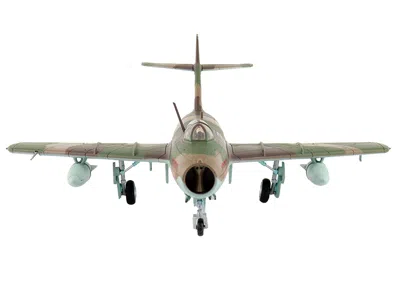 Hobby Master Mikoyan-gurevich Mig-15bis Fighter Aircraft "major Ivanovich Mikhin 518th Fighter Aviation Regiment