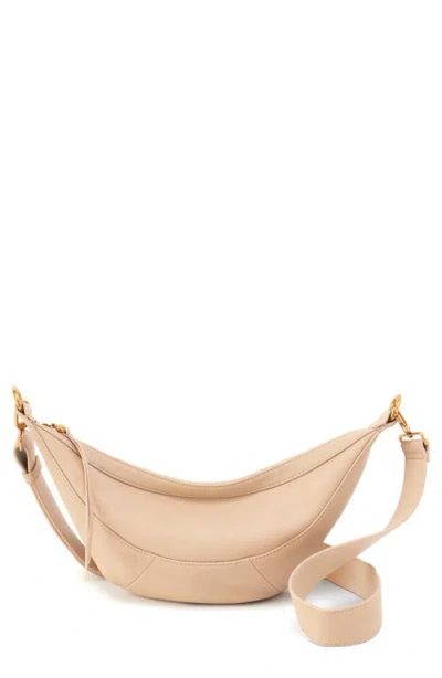 Hobo Carmen Leather Sling Bag In Linen