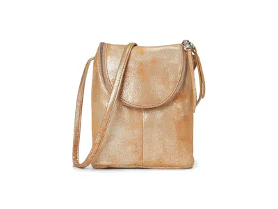 Hobo Fern Crossbody Cross Body Handbags Saddle Stardust: One Size In Gold
