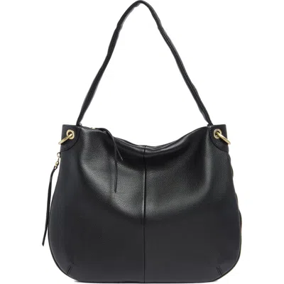 Hobo Fern Leather Shoulder Bag In Black
