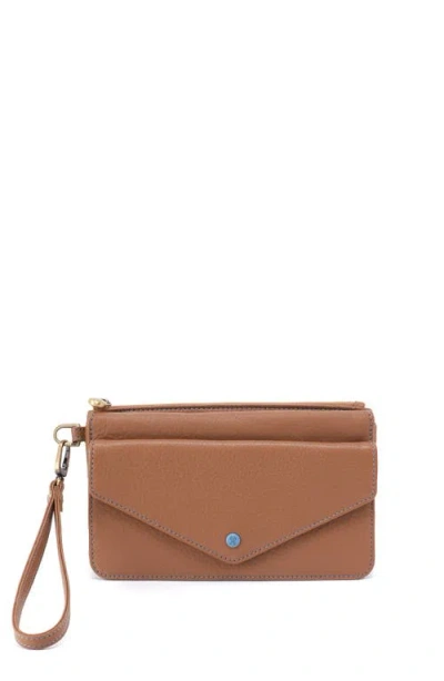 Hobo Goldie Leather Wristlet In Brown