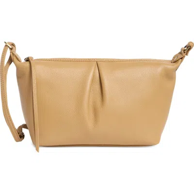 Hobo Kirby Leather Crossbody Bag In Tan Cinnamon
