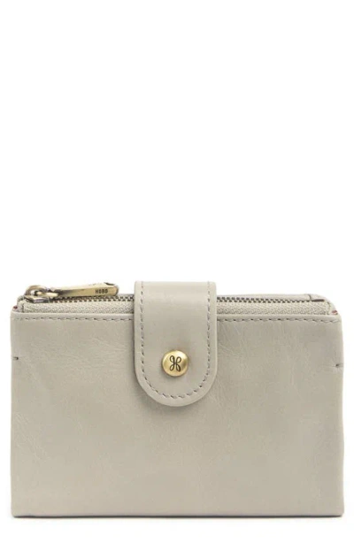 Hobo Ray Leather Bifold Wallet In Cloud