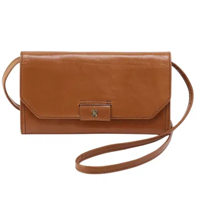 Hobo Romy Crossbody Wallet In Truffle In Brown