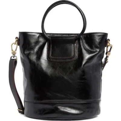 Hobo Sheila Leather Bucket Bag In Black