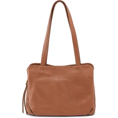 Hobo Starr Leather Tote In Brown