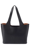 Hobo Vida Leather Tote In Black Biscuit