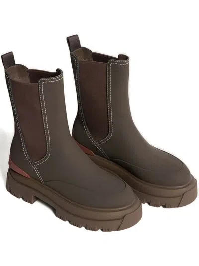 Hoff Lake Boots In Brown