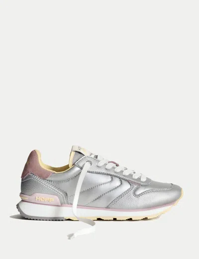 Hoff Women's Track & Field Trainers