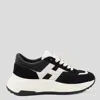 Hogan Low Top Sneakers Contrasting Sole In Black