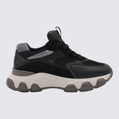 HOGAN BLACK LEATHER SNEAKERS