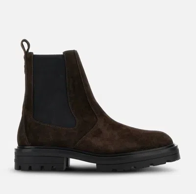 Hogan Chunky Sole Suede Ankle Boots In Brown