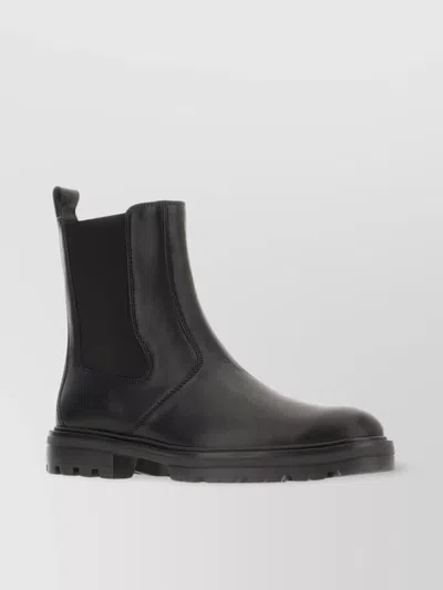 Hogan Chunky Sole Leather Ankle Boots In Black