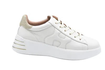 Hogan Elevated Laced Flat Shoes With Sleek Design And Comfortable Fit In Beige