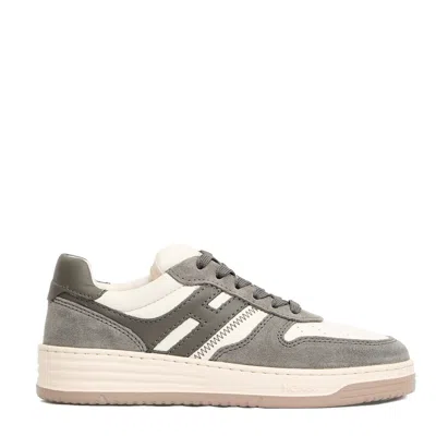 Hogan Grey White Leather Basket Cam Sneakers In Gray