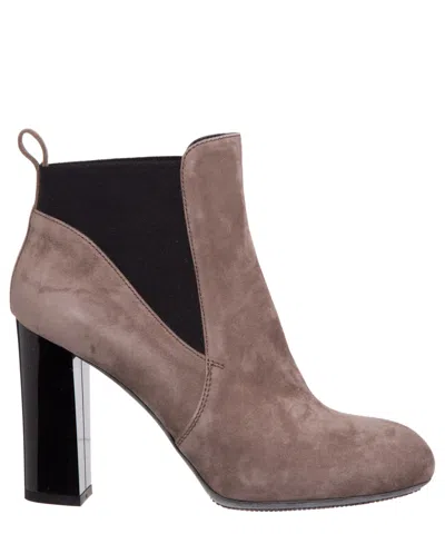Hogan H189 Heeled Boots In Sand