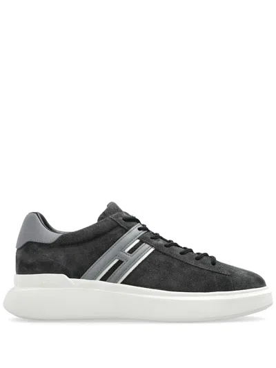 Hogan H580 Lace-up Sneakers With Distinctive Leather Logo In White