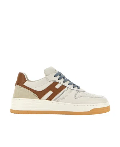 HOGAN HOGAN LOGO PATCH LACE-UP SNEAKERS