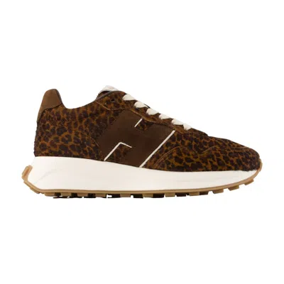 Hogan H641 Allacciato H Sneaker In Multi