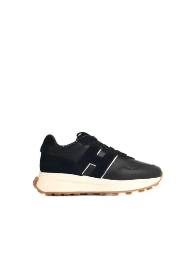 Hogan H641 Black Leather Sneakers