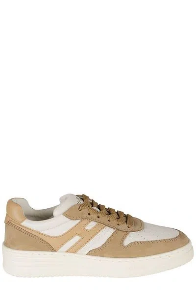Hogan Luxurious Lace-up Sneakers With A Sleek Silhouette And Sophisticated Details In Neutrals