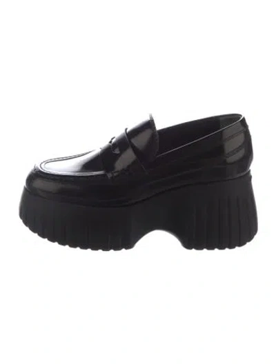 Pre-owned Hogan Leather Pumps In Black