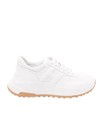 HOGAN LOGO-DETAIL LOW-TOP SNEAKERS