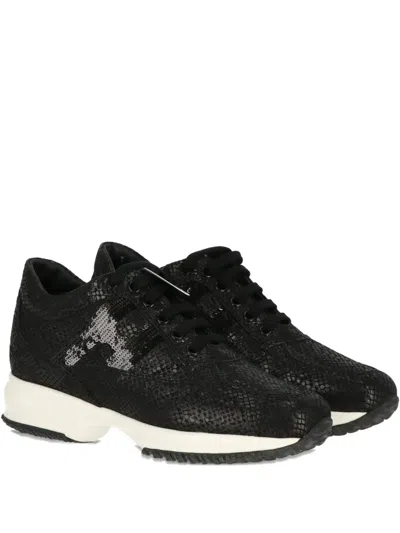 Hogan Logo-embellished Lace-up Sneakers In Black