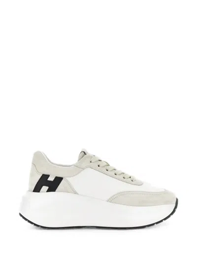 Hogan H696 Sneakers In Smooth Calfskin And Suede With Chunky Sole In Black