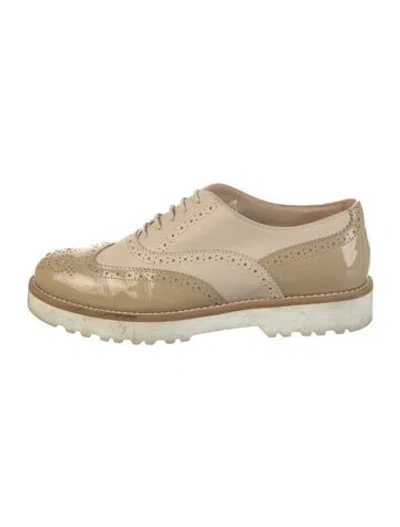 Pre-owned Hogan Patent Leather Oxfords In Neutral