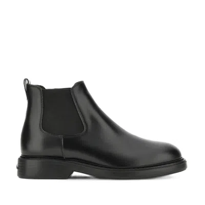 Hogan Smooth Leather Chunky Sole Chelsea Boots In Black