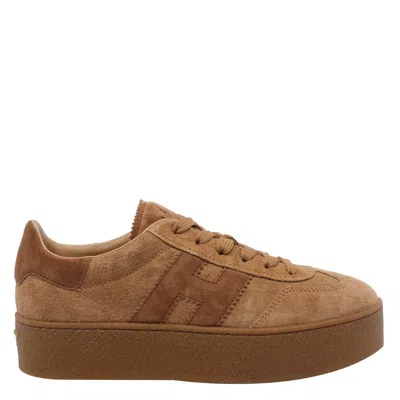 Hogan Sneakers In Brown